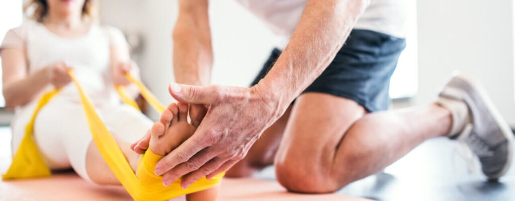Stay Away From the Dangers of Opioids – Instead, Opt for Physiotherapy