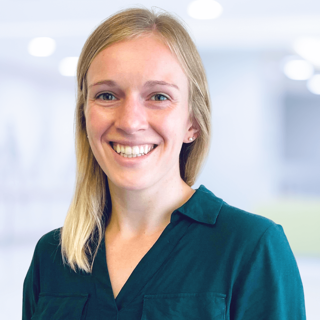 Lauren Kanko Physiotherapist PhysioPlus Health Group 43.648325072337876, -79.48620816563219