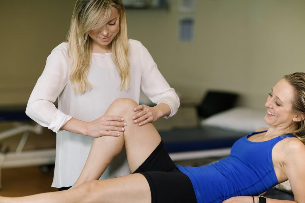 Custom Knee Arthritis Braces Toronto, ON - PhysioPlus Health Group