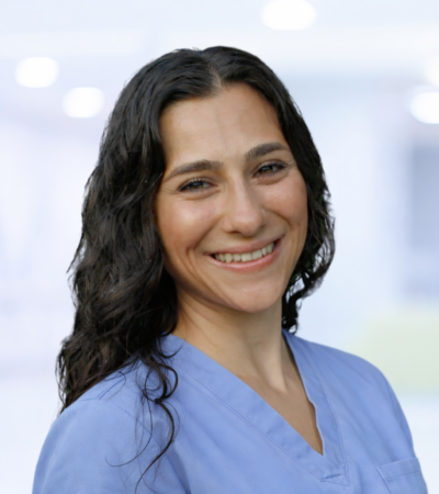 Magda Sandu Registered Physiotherapy Resident PhysioPlus Health Group headshot